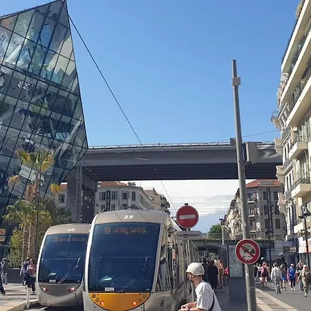 Emme Neuf Independant Centre Апартаменты Ницца